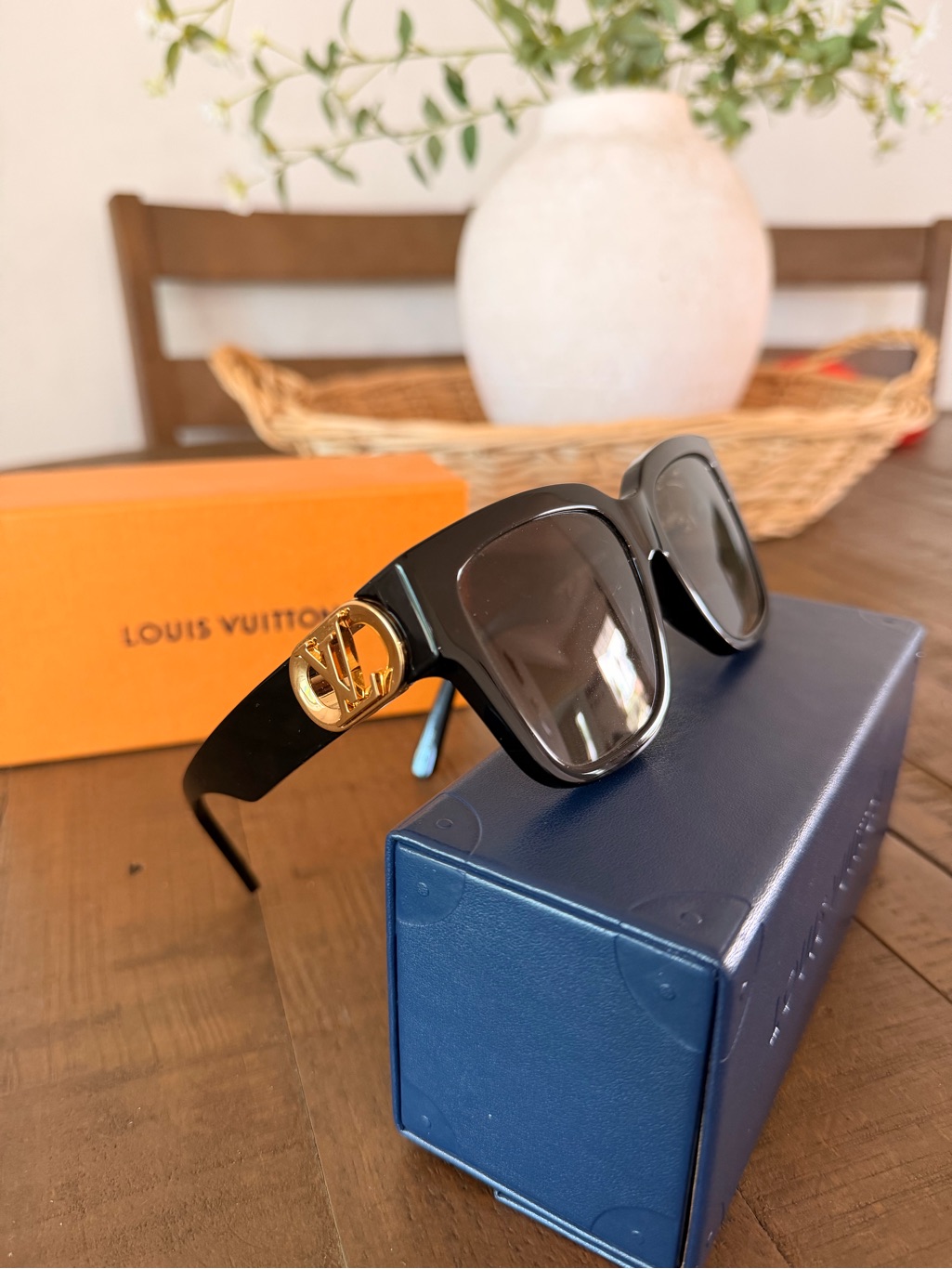 Louis Vuitton Black Sunglasses With Gold Lv Emblem